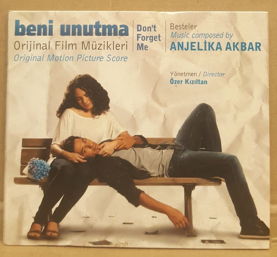 BENİ UNUTMA - FİLM MÜZİĞİ / SOUNDTRACK / MUSIC BY ANJELIKA AKBAR (2011) - CD SLIM DIGIPACK 2.EL