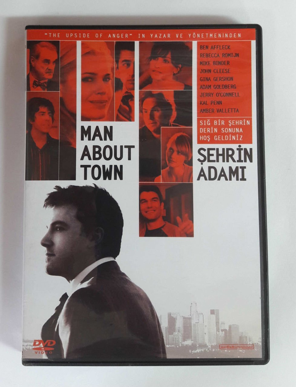 ŞEHRİN ADAMI - MAN ABOUT TOWN - BEN AFFLECK - REBECCA ROMIJN - DVD 2.EL