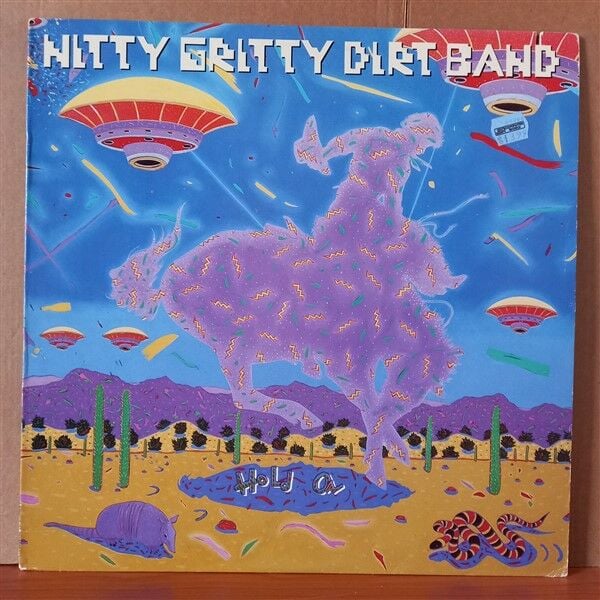 NITTY GRITTY DIRT BAND – HOLD ON (1987) - LP 2.EL PLAK