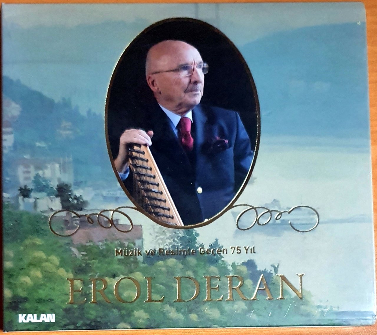 EROL DERAN - MÜZİK VE RESİMLE GEÇEN 74 YIL (2012) - CD SIFIR