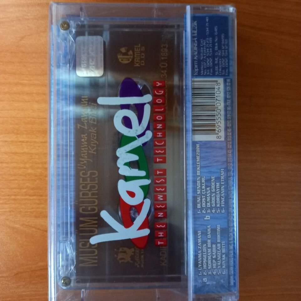 MÜSLÜM GÜRSES - KIYAK BİTTİ / UYANMA ZAMANI (2004) - KASET SIFIR