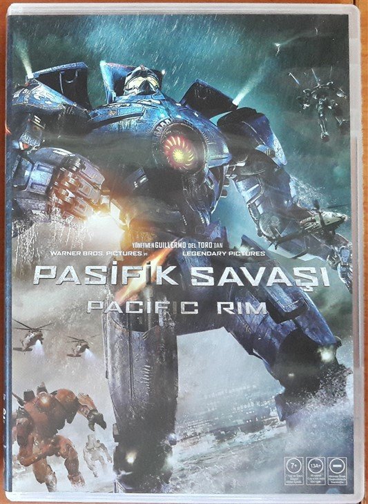 PASIFIC RIM - PASİFİK SAVAŞI - GUILLERMO DEL TORO - DVD 2.EL