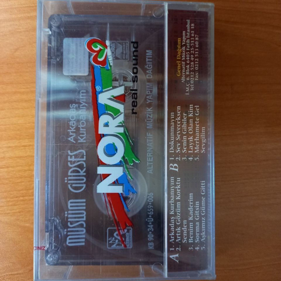 MÜSLÜM GÜRSES - ARKADAŞ KURBANIYIM (1990) - KASET SIFIR