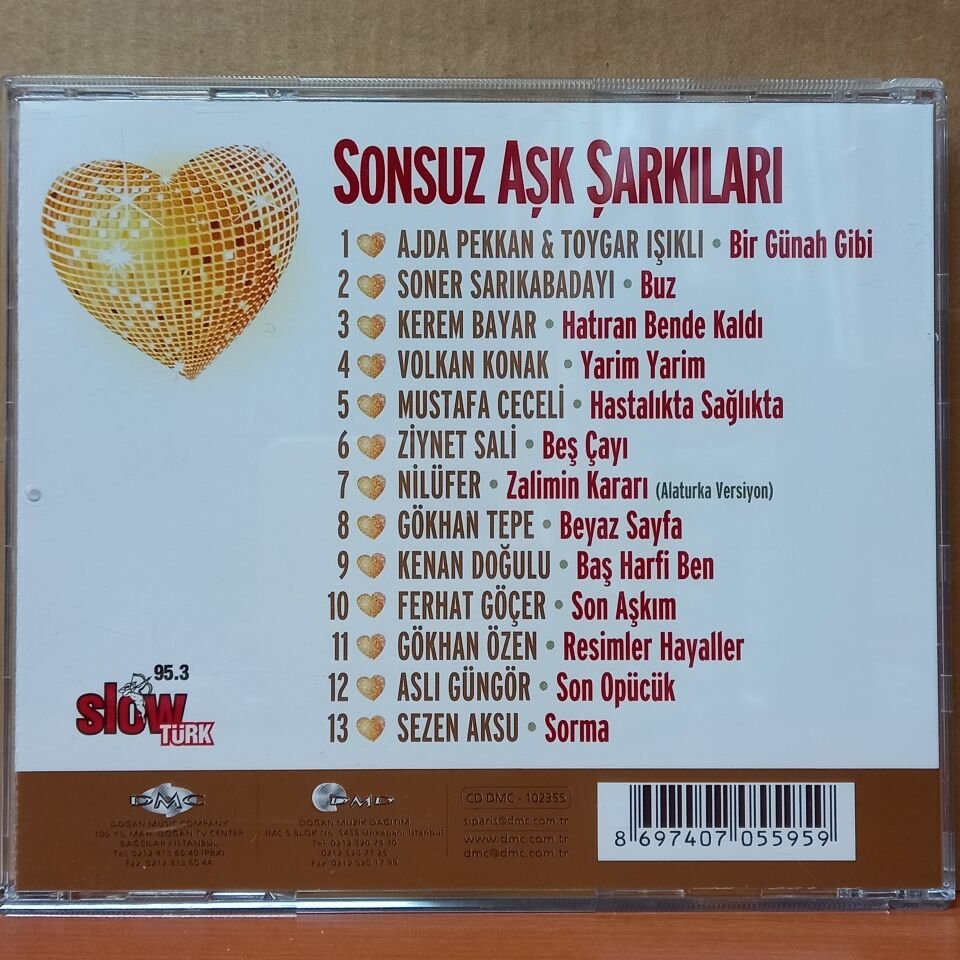 SONSUZ AŞK ŞARKILARI / AJDA PEKKAN, SONER SARIKABADAYI, VOLKAN KONAK, MUSTAFA CECELİ, ZİYNET SALİ, NİLÜFER, KENAN DOĞULU, SEZEN AKSU (2010) - CD 2.EL