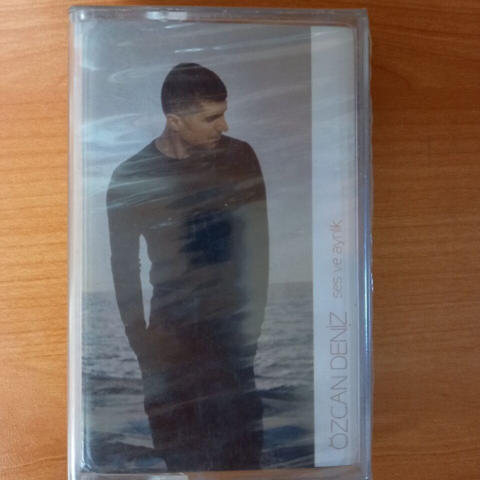 ÖZCAN DENİZ - SES VE AYRILIK - KASET SIFIR