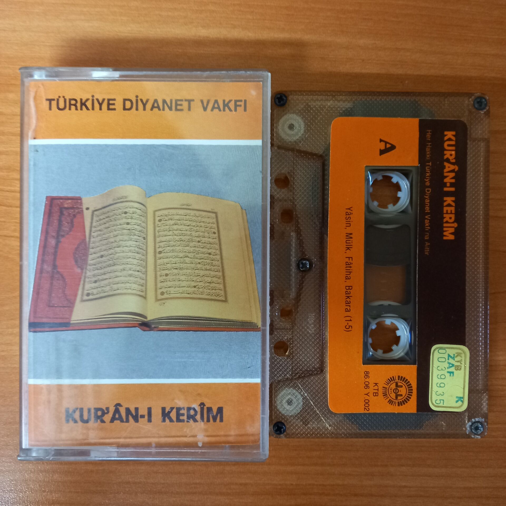 TÜRKİYE DİYANET VAKFI - KUR'AN-I KERİM (1986) - KASET 2.EL