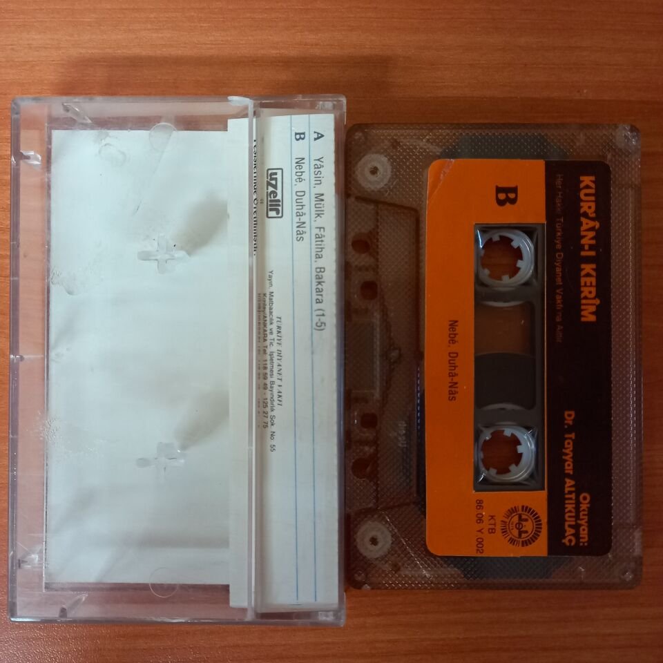 TÜRKİYE DİYANET VAKFI - KUR'AN-I KERİM (1986) - KASET 2.EL