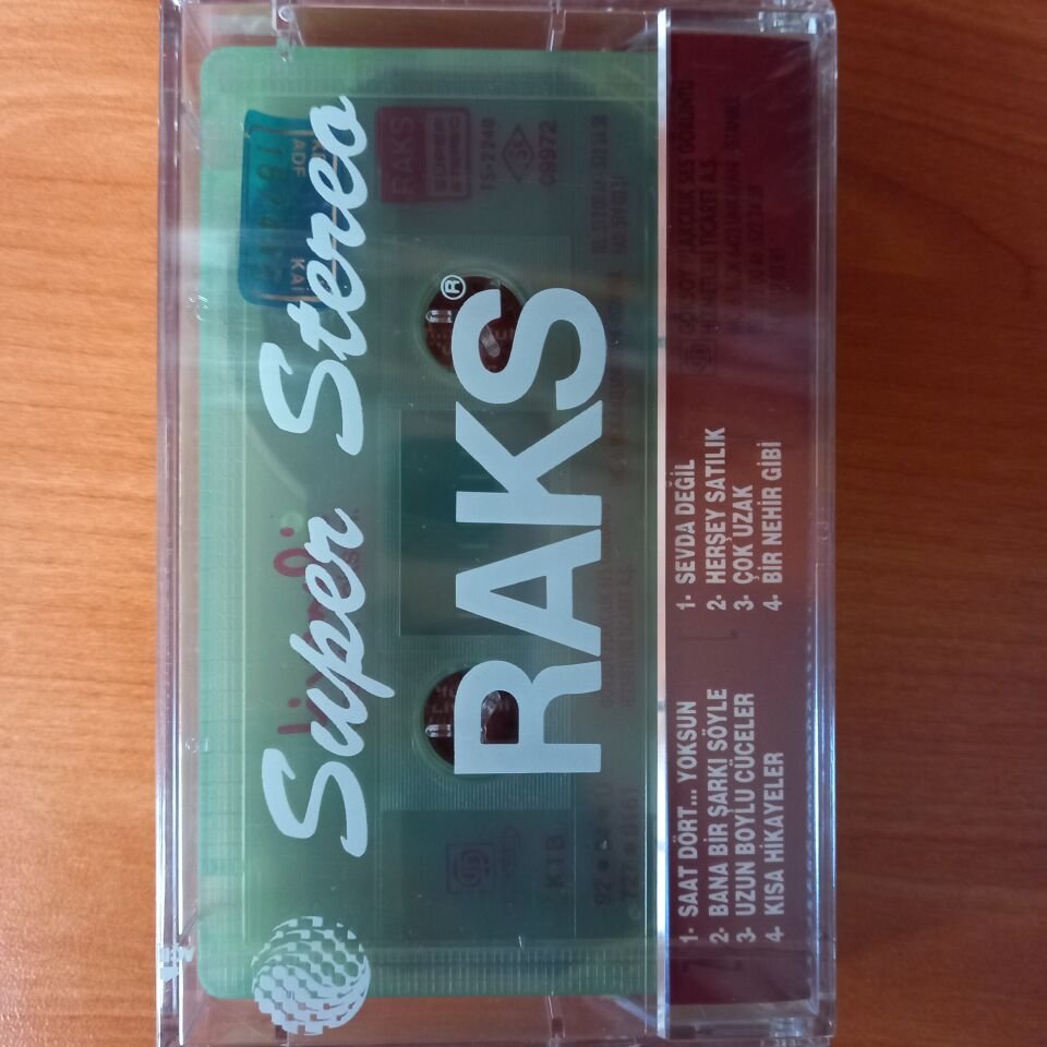 ZÜLFÜ LİVANELİ - SAAT 4... YOKSUN (1992) - KASET SIFIR