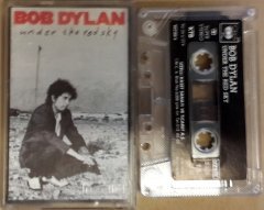 BOB DYLAN - UNDER THE RED SKY CASSETTE1990 PAPER LABEL MADE IN TURKEY ''USED''