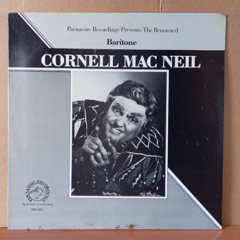 PARNASSUS RECORDINGS PRESENTS THE RENOWNED BARITONE CORNELL MAC NEIL  - LP 2.EL PLAK