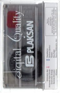 VEDAT SAKMAN - SEVGİLERİ UNUTMADIK / GÖTÜRELİM ABİ (1994) - KASET AMBALAJINDA SIFIR