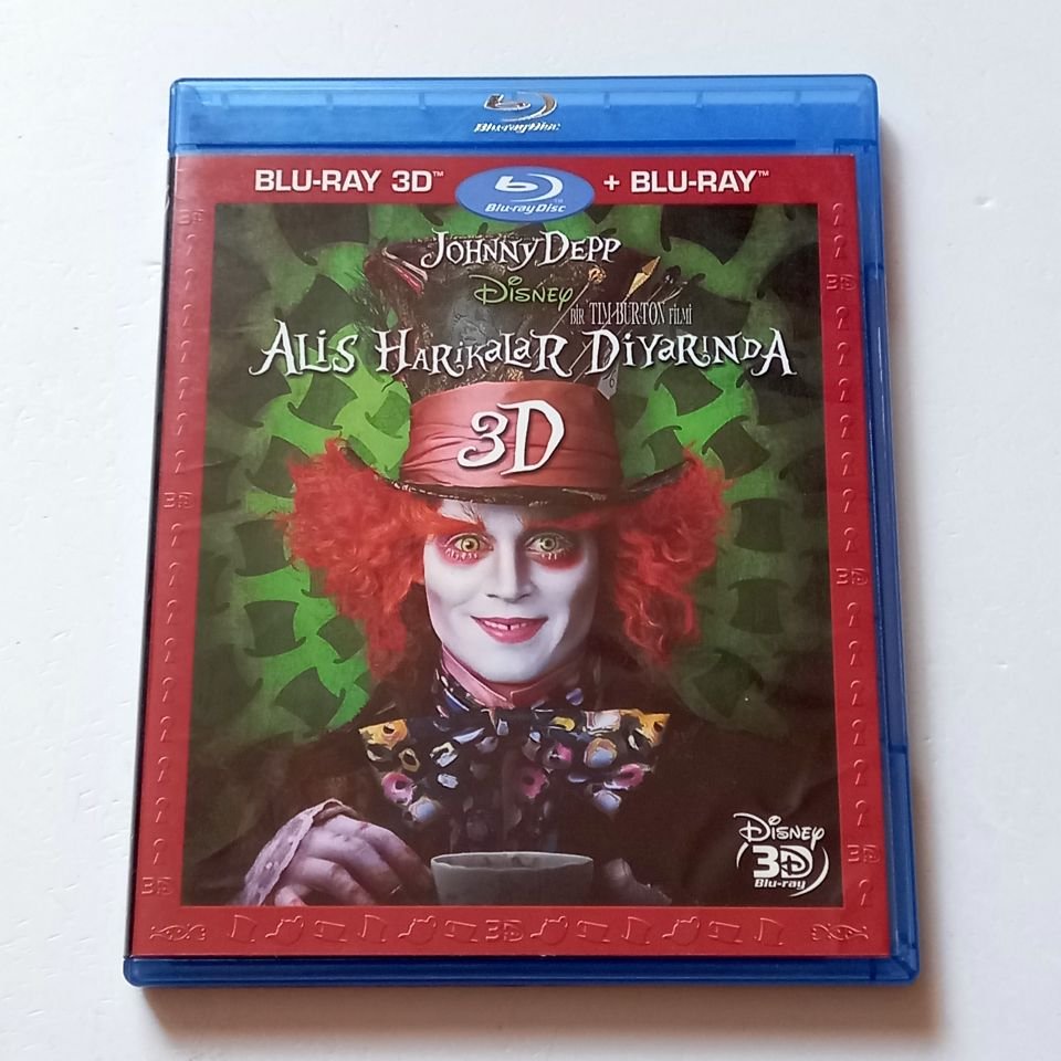ALİS HARİKALAR DİYARINDA / ALICE IN WONDERLAND - JOHNNY DEPP, ANNE HATHAWAY, HELENA BONHAM CARTER - YÖN.: TIM BURTON - BLU-RAY + 3D BLU-RAY 2.EL