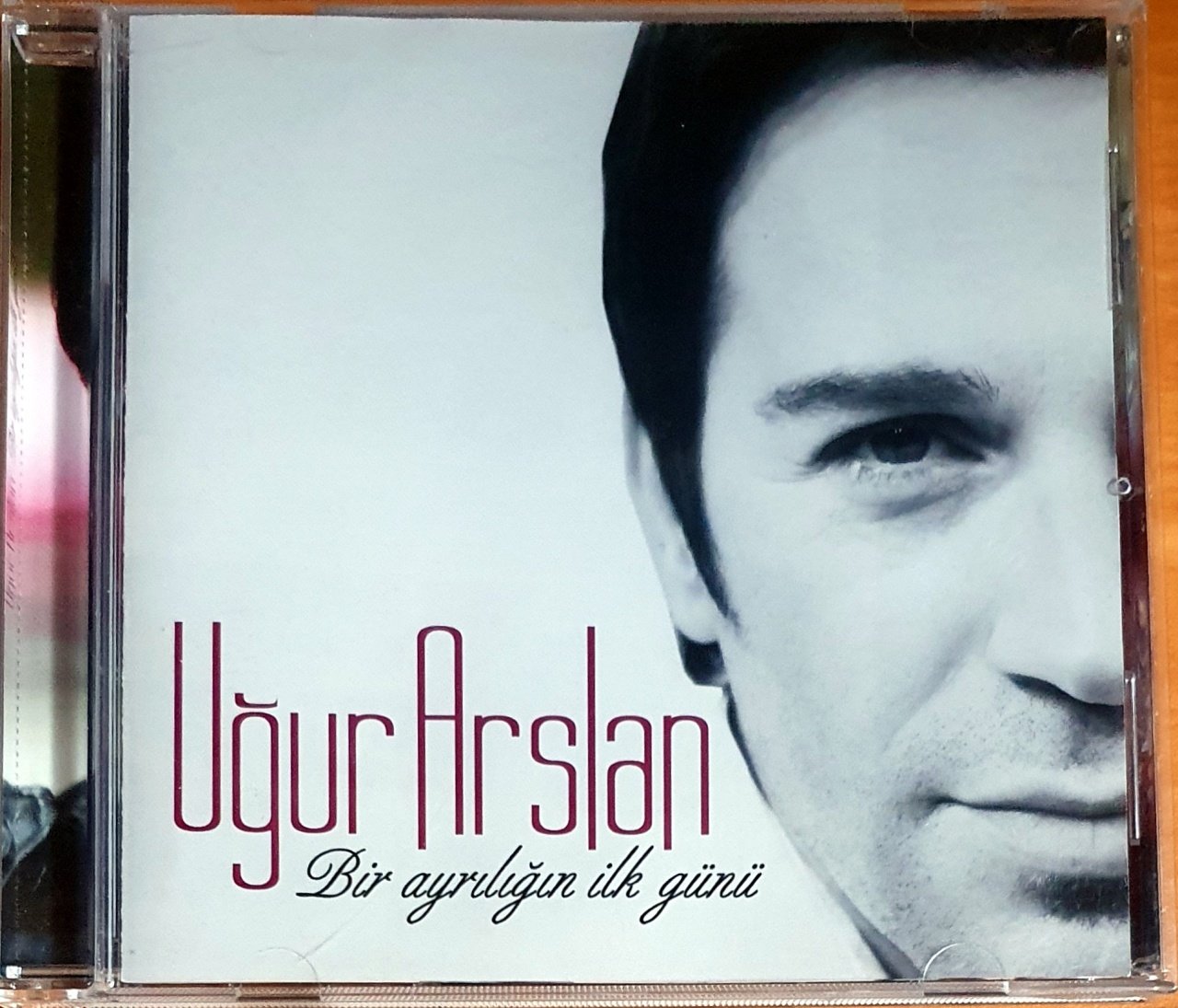 UĞUR ARSLAN - BİR AYRILIĞIN İLK GÜNÜ - CD 2.EL