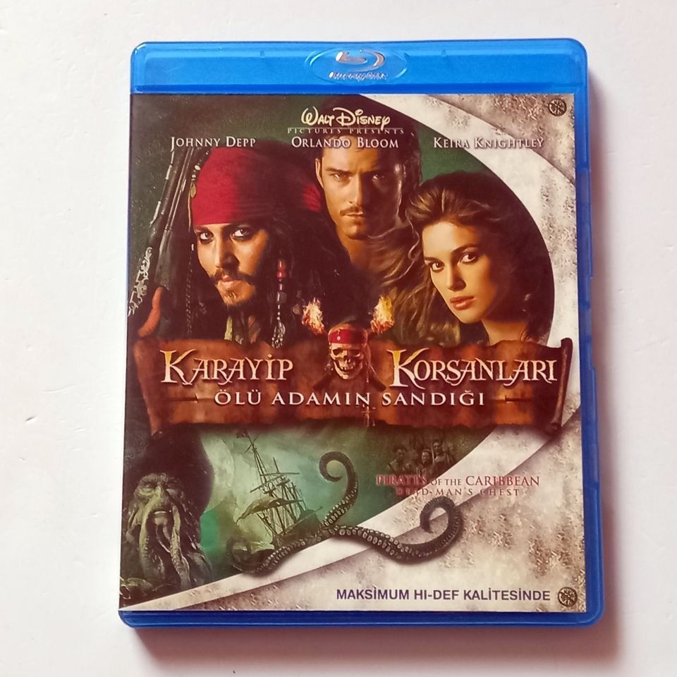 KARAYİP KORSANLARI ÖLÜ ADAMIN SANDIĞI / PIRATES OF THE CARIBBEAN DEAD MAN'S CHEST - JOHNNY DEPP, ORLANDO BLOOM, KEIRA KNIGHTLEY, BILL NIGHY - YÖN.: GORE VERBINSKI  - BLU-RAY 2.EL