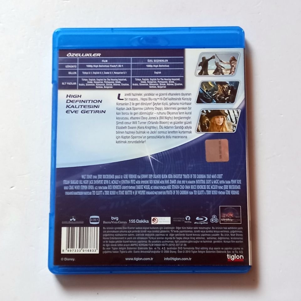 KARAYİP KORSANLARI ÖLÜ ADAMIN SANDIĞI / PIRATES OF THE CARIBBEAN DEAD MAN'S CHEST - JOHNNY DEPP, ORLANDO BLOOM, KEIRA KNIGHTLEY, BILL NIGHY - YÖN.: GORE VERBINSKI  - BLU-RAY 2.EL