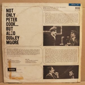 PETER COOK & DUDLEY MOORE - NOT ONLY PETER COOK BUT ALSO DUDLEY MOORE (1965) - LP NON MUSIC / COMEDY 2.EL PLAK