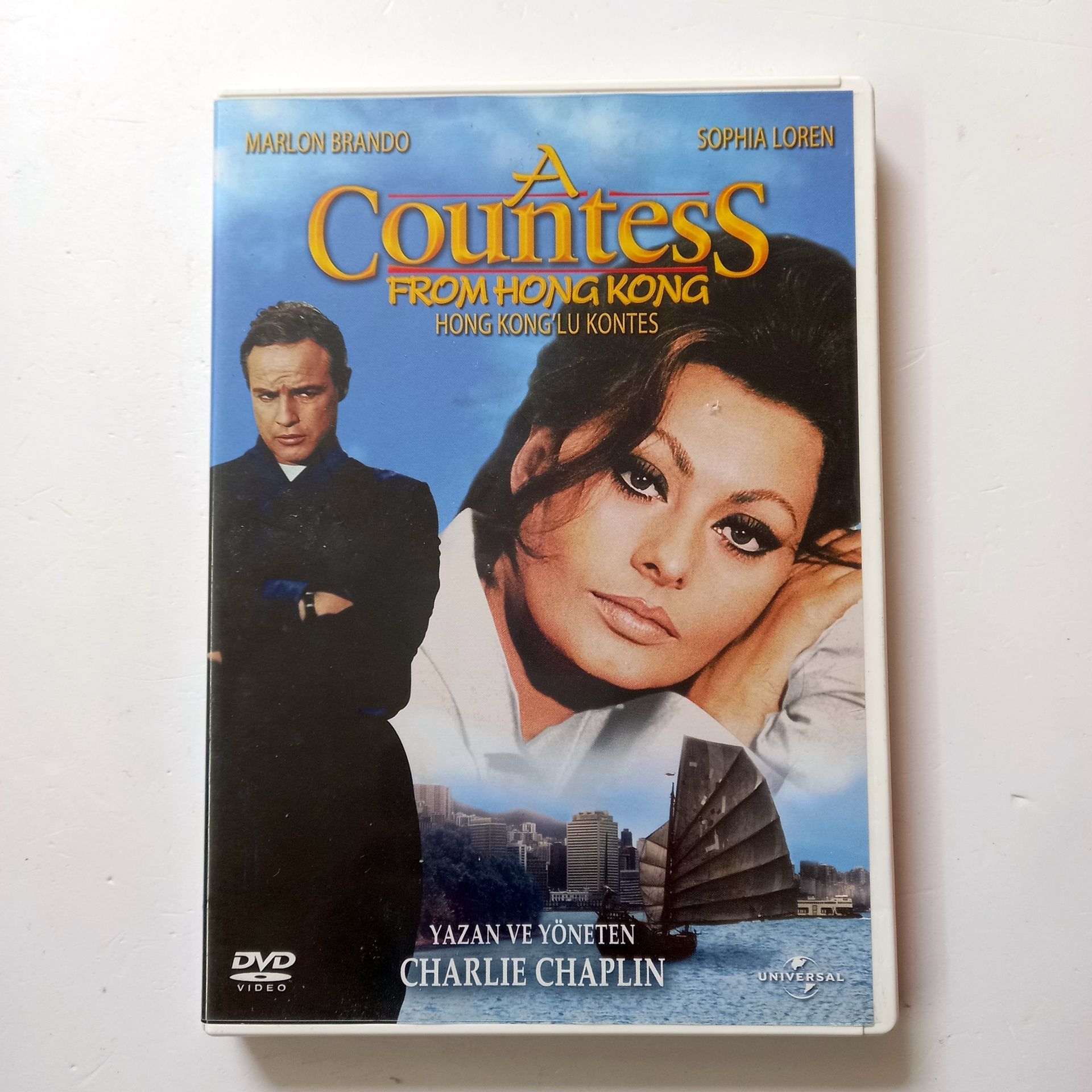 A COUNTESS FROM HONG KONG - HONG KONG\'LU KONTES - CHARLIE CHAPLIN - MARLON BRANDO - SOPHIA LOREN - DVD 2.EL