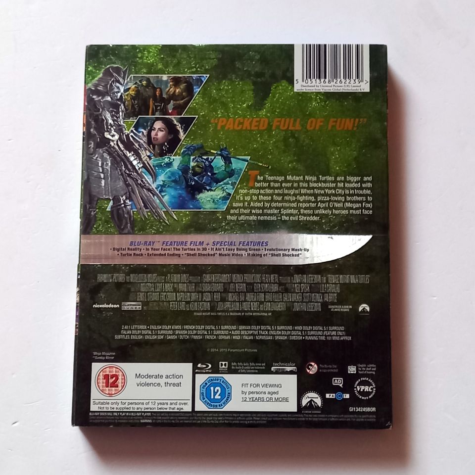 TEENAGE MUTANT NINJA TURTLES - YÖN.: JONATHAN LIEBESMAN  - BLU-RAY SLIPCASE 2.EL REGION FREE TÜRKÇE ALTYAZI YOKTUR