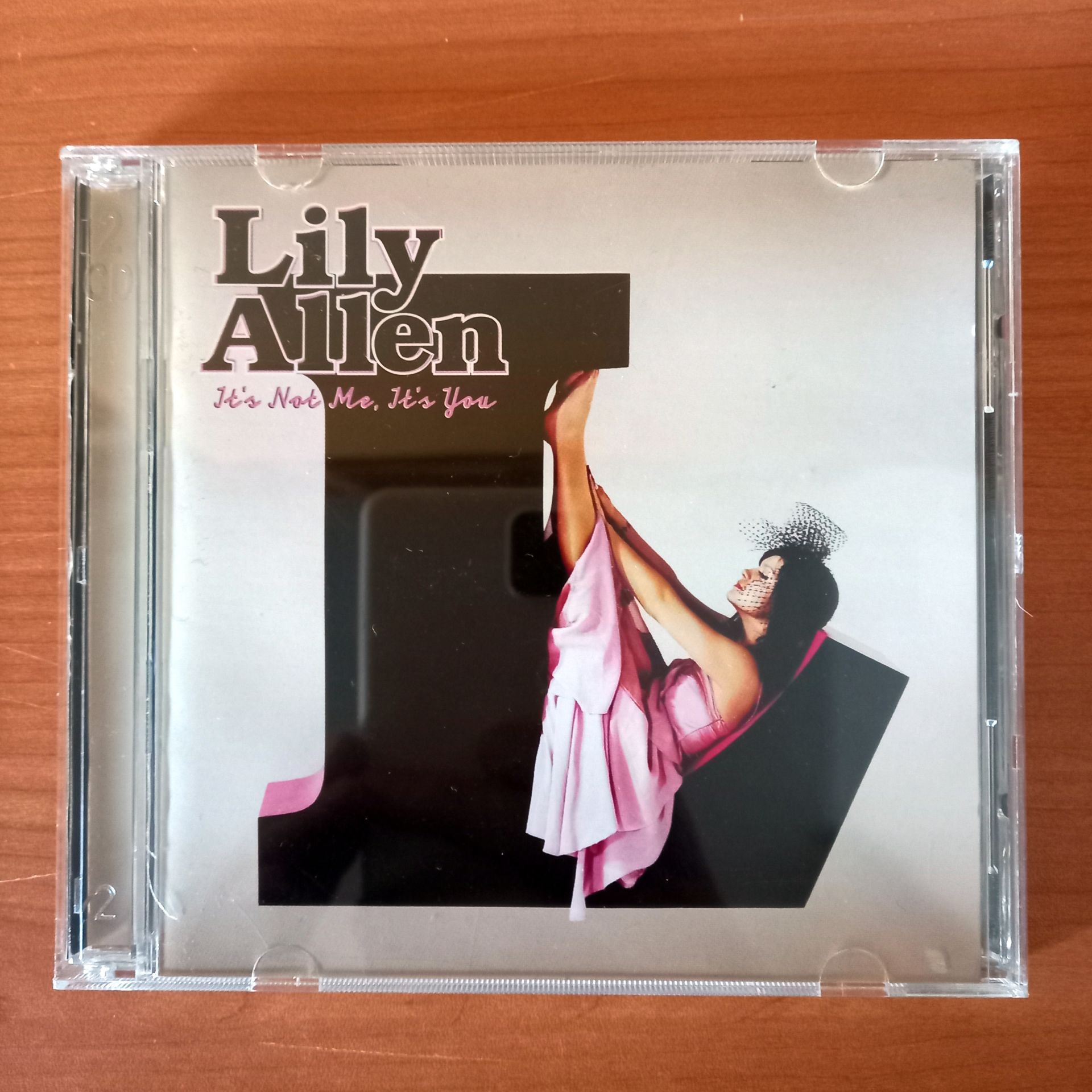 LILY ALLEN – IT'S NOT ME, IT'S YOU (2009) - CD+DVD SPECIAL EDITION 2.EL