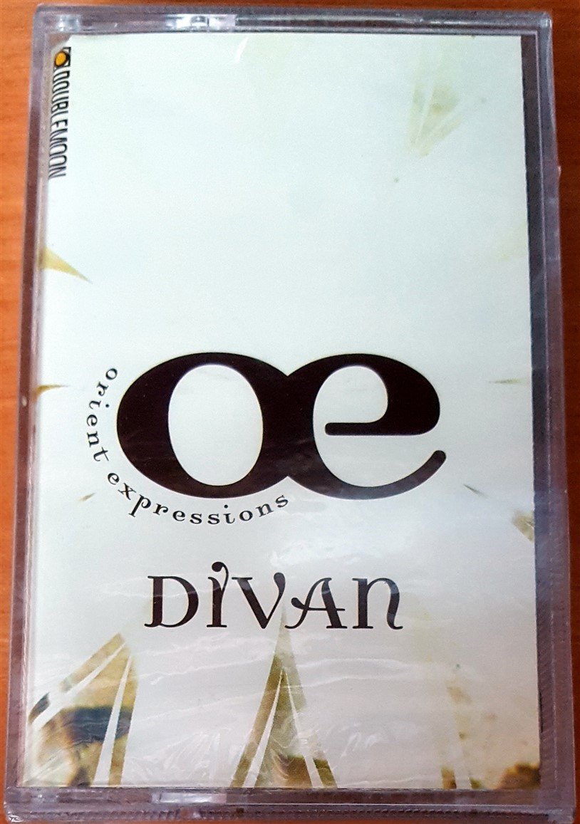 ORIENT EXPRESSIONS - DIVAN KASET SIFIR