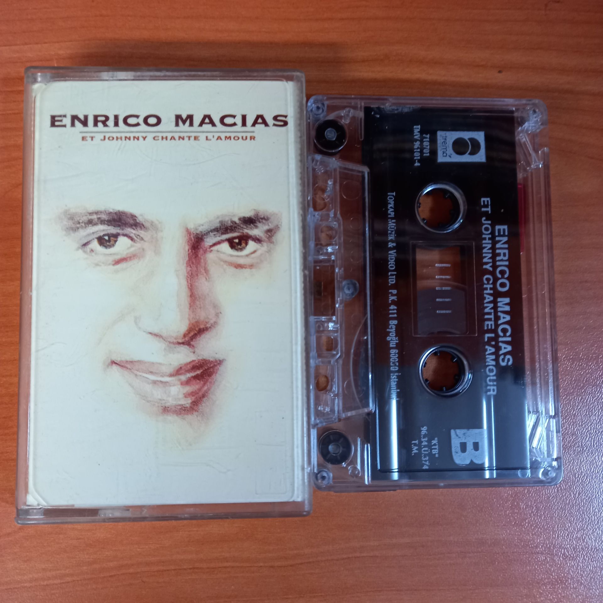 ENCORIO MACIAS - ET JOHNNY CHANTE L'AMOUR (1994) - KASET 2.EL