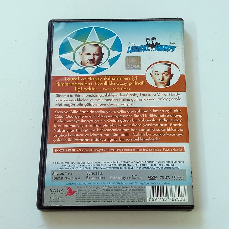 UÇAN ŞEYTANLAR - FLYING DEUCES - STANLEY LAUREL, OLIVER HARDY - DVD 2.EL