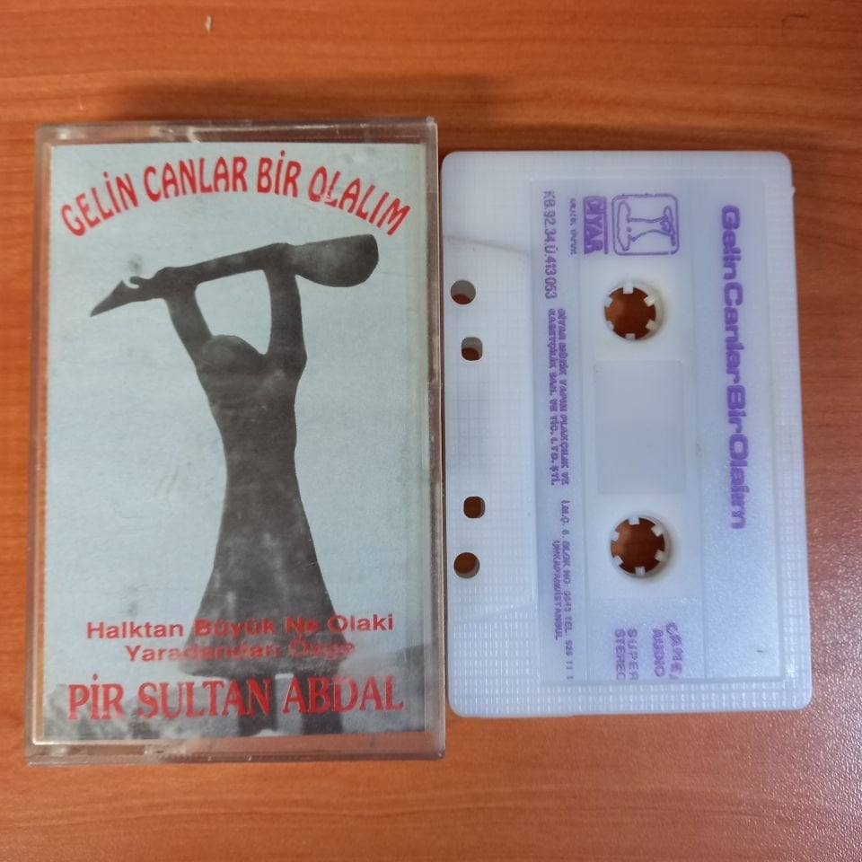 GELİN CANLAR BİR OLALIM / PİR SULTAN ABDAL - HALKTAN ÖTE NE OLAKİ YARADANDAN ÖZGE (1992) - KASET 2.EL