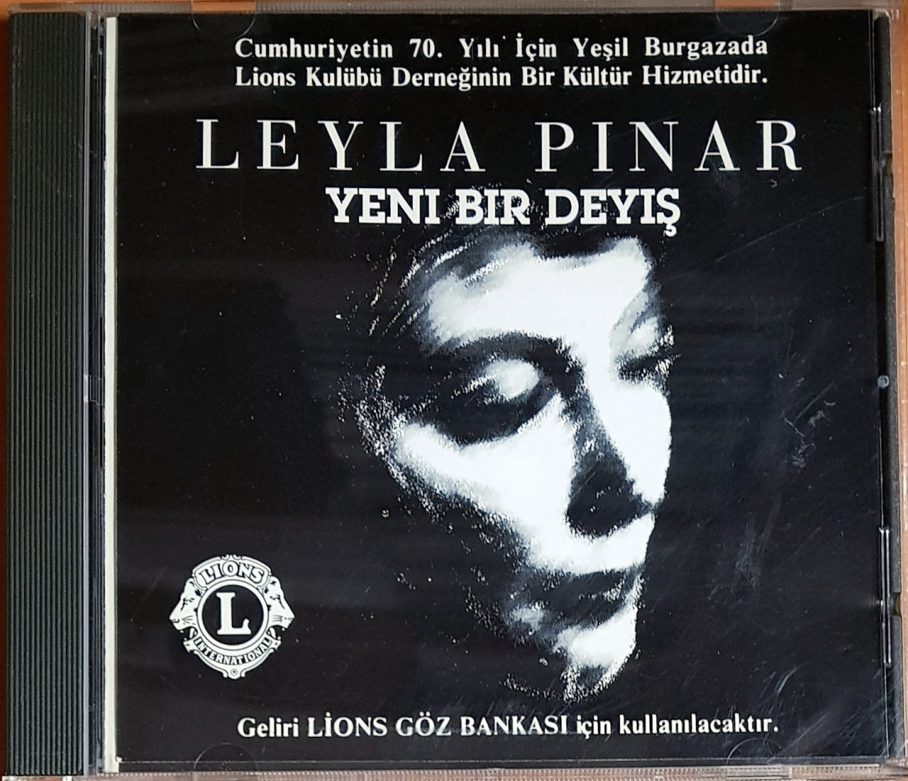 LEYLA PINAR - YENI BIR DEYIŞ / CUMHURİYETİN 70. YILI İÇİN BURGAZADA LIONS KULÜBÜ DERNEĞİNİN BİR KÜLTÜR HİZMETİDİR / MUSEUM PRODUCTION CD 2.EL