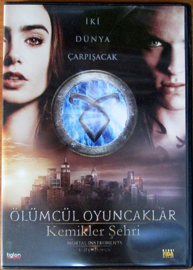 ÖLÜMCÜL OYUNCAKLAR KEMİKLER ŞEHRİ - MORTAL INSTRUMENTS CITY OF BONES - LILY COLLINS - DVD SIFIR