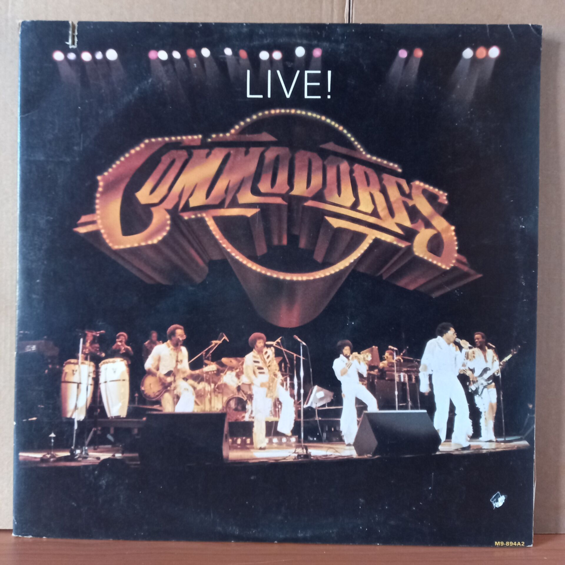 COMMODORES – LIVE! (1977) - 2LP 2. EL PLAK