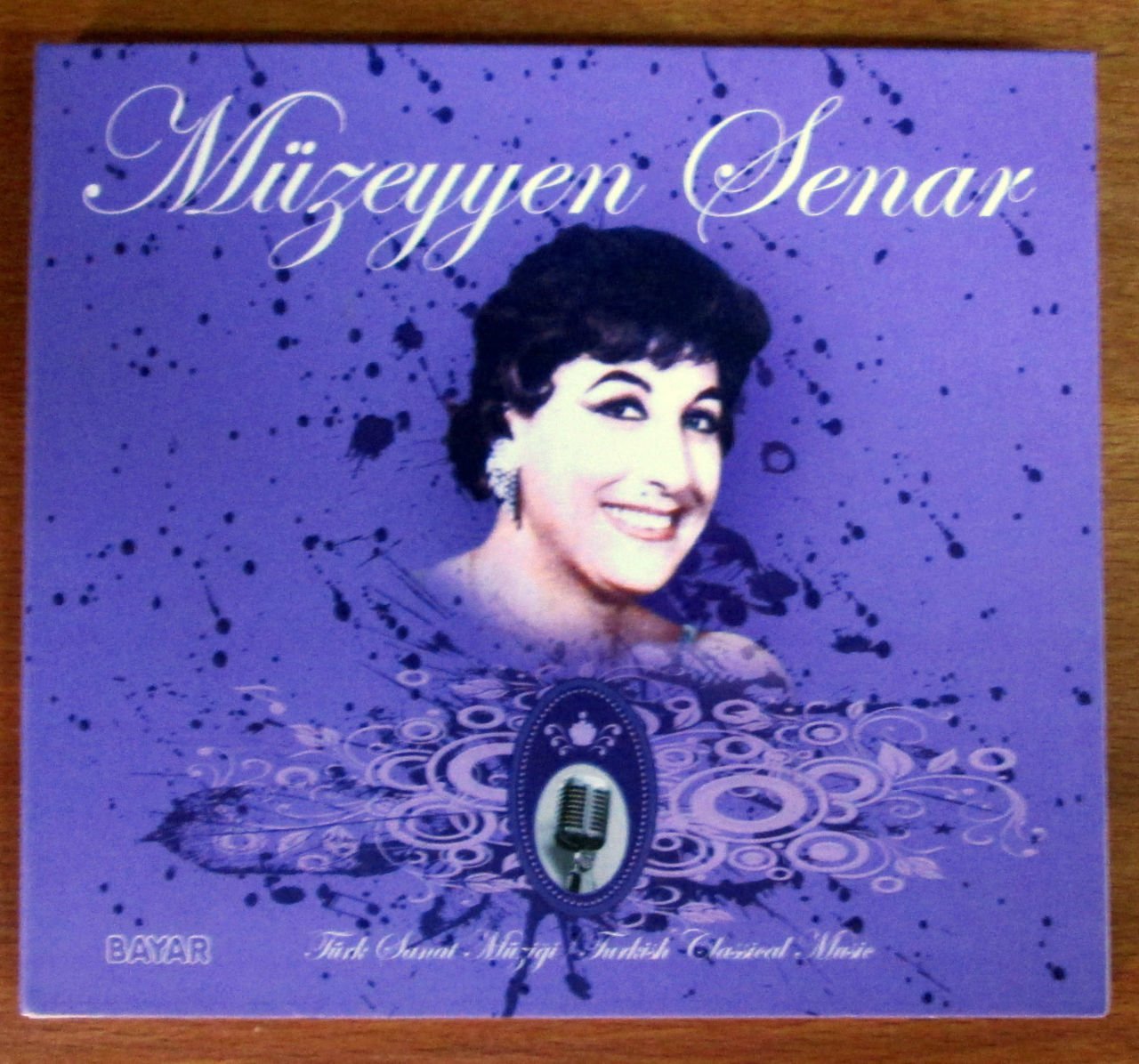 MÜZEYYEN SENAR - TÜRK SANAT MÜZİĞİ - CD DIGIPACK 2.EL