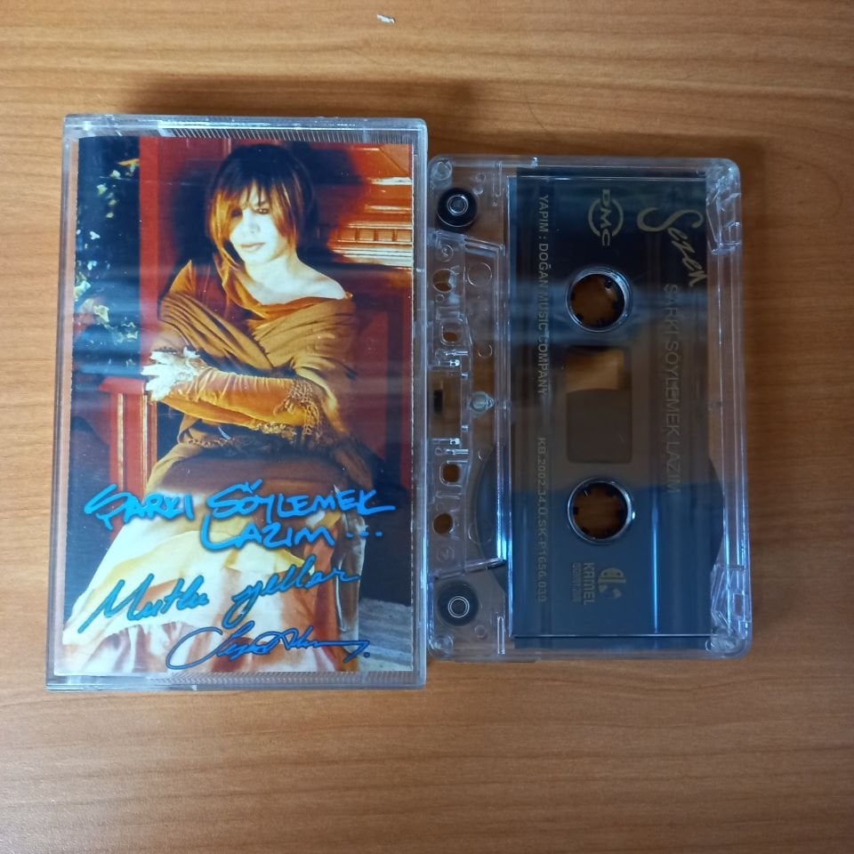 SEZEN AKSU - ŞARKI SÖYLEMEK LAZIM (2002) - KASET 2.EL