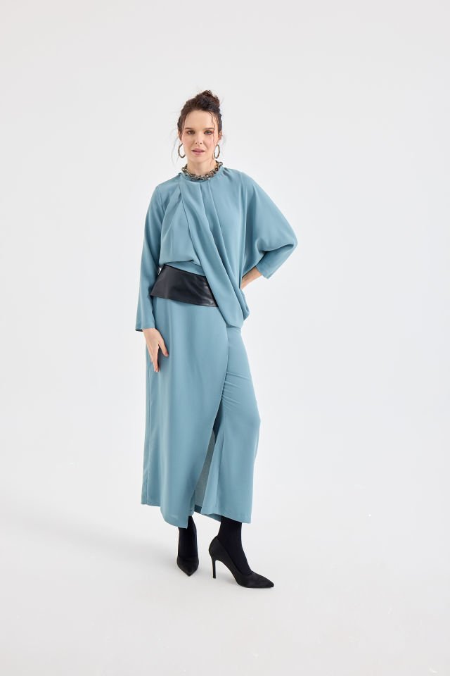 ANVELOP BLUZ ETEK GÖRÜNÜMLÜ PANTALON TAKIM 44 - MİNT