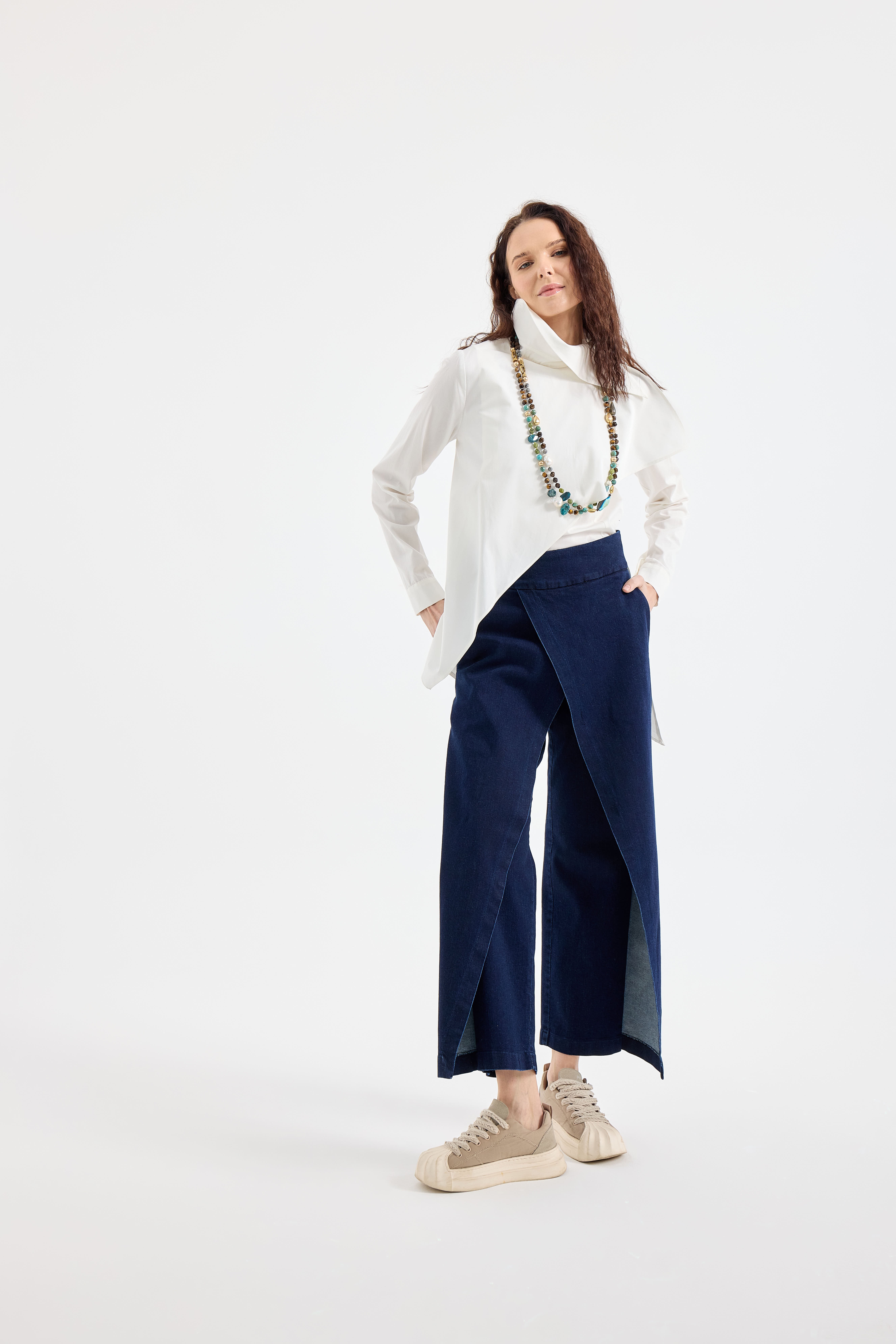 KAPAKLI PANTALON 44