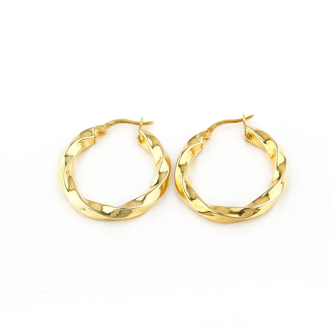 Burgu Model Gold Halka Küpe