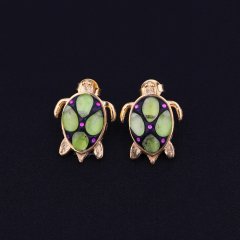 Kaplumbağa Modelli Peridot Doğaltaşlı Gümüş Küpe