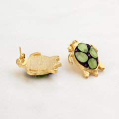 Kaplumbağa Modelli Peridot Doğaltaşlı Gümüş Küpe