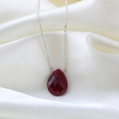Yakut Doğaltaşlı Minimal Damla Gümüş Kolye