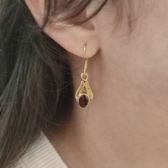 Garnet Doğaltaşlı Minimal Gümüş Küpe Gold