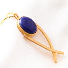 Lapis Lazuli Doğaltaşlı Balık Motifli Gümüş Kolye