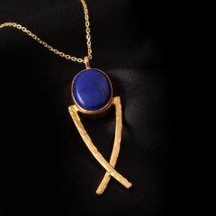 Lapis Lazuli Doğaltaşlı Balık Motifli Gümüş Kolye