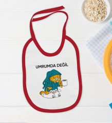BK Kids Umrumda Değil Tasarımlı Kırmızı Bebek Body Zıbın ve Mama Önlüğü Hediye Seti-1