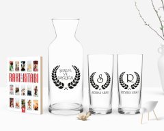 Kişiye Özel Renkli Baskılı Çelenk Baş Harfli İsimli İkili Rakı Bardağı Karaf ve Cep Kitabı Hediye Seti-1