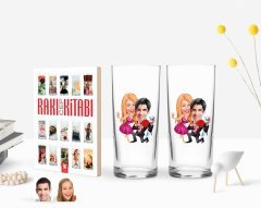Kişiye Özel Renkli Baskılı Sevgililer Karikatürlü İkili Rakı Bardağı ve Rakı Cep Kitabı Hediye Seti-9