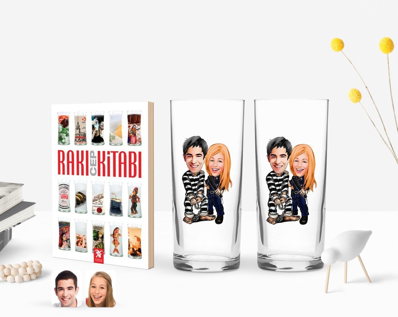 Kişiye Özel Renkli Baskılı Sevgililer Karikatürlü İkili Rakı Bardağı ve Rakı Cep Kitabı Hediye Seti-7