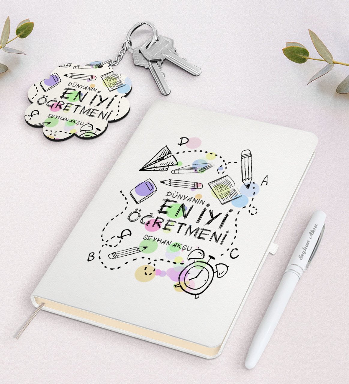 Kişiye Özel Dünyanın En İyi Öğretmeni Beyaz Defter Kalem Ve Anahtarlık Hediye Seti-8