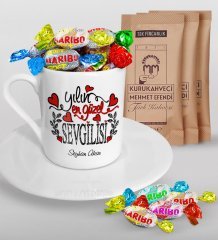 Kişiye Özel Yılın En Güzel Sevgilisi Türk Kahvesi Fincanı Mehmet Efendi Kahve ve Haribo Şeker Hediye Seti