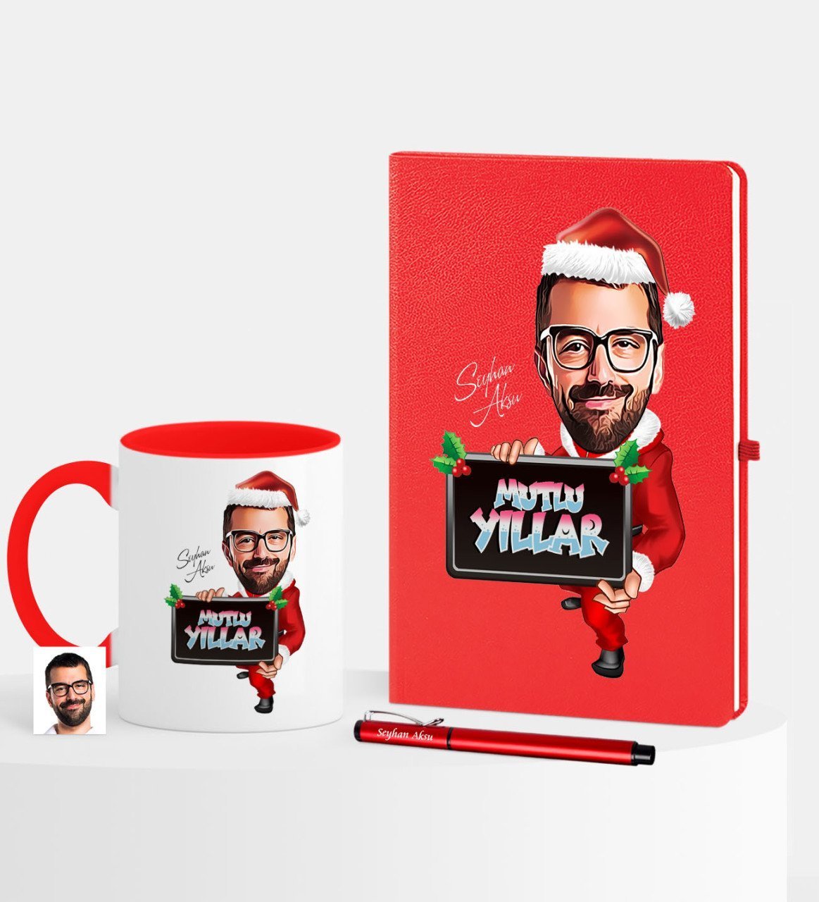 Kişiye Özel Yılbaşı Temalı Bay Karikatürlü Kırmızı Defter Kalem Kupa Seti - 1