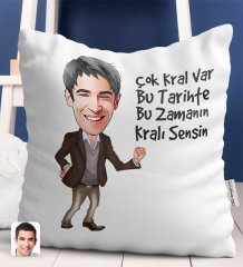Kişiye Özel Erkek Çok Kral Var Bu Tarihte Karikatürlü Beyaz Yastık-2