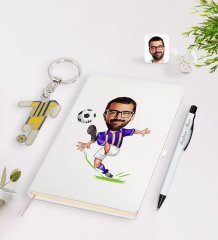 Kişiye Özel Sarı-Lacivert Futbolcu Karikatürlü Defter Kalem ve Formalı Metal Anahtarlık Seti Model 1